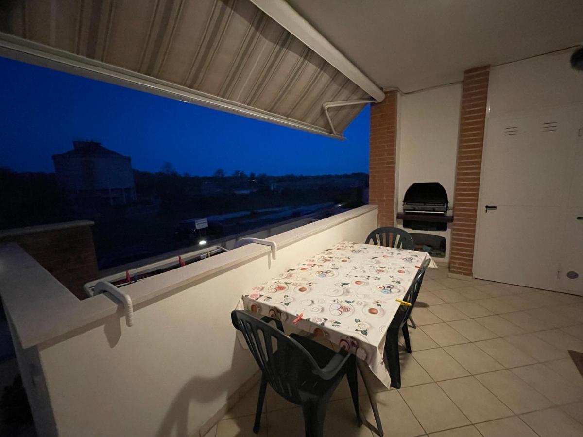 Piccola Venezia E Mare Apartamento Llido Degli Estensi Exterior foto
